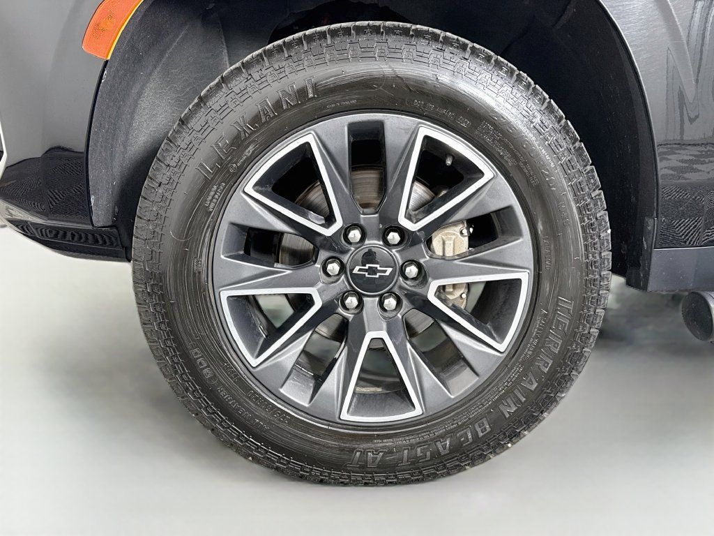 Used 2021 Chevrolet Tahoe Z71 AWD/4WD image 31