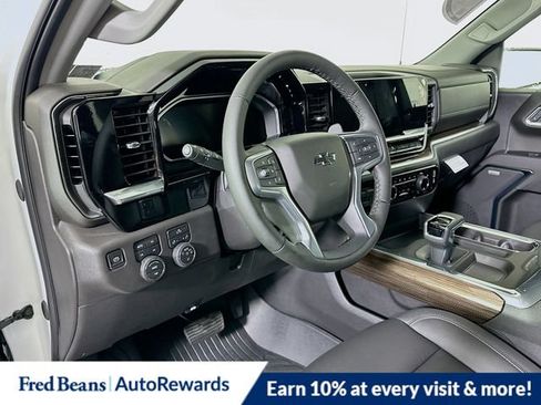 New 2026 Chevrolet Silverado 1500 LT Trail Boss w/ Convenience Package II AWD/4WD image 7