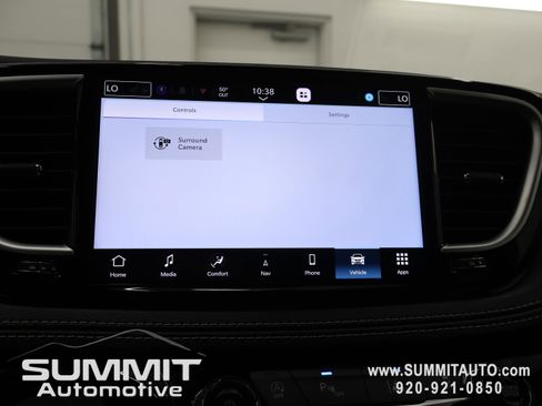 New 2026 Chrysler Pacifica Limited w/ S Appearance Package AWD/4WD image 59