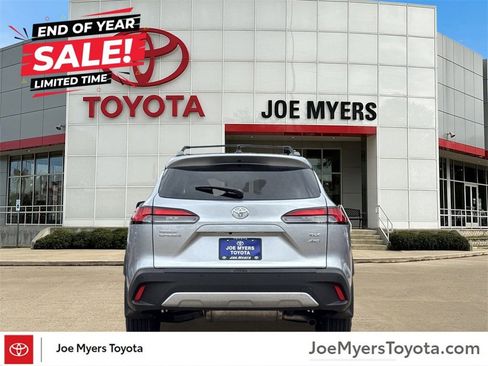 New 2026 Toyota Corolla Cross XLE image 9