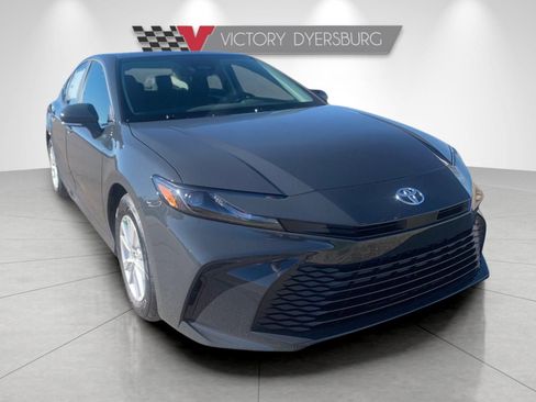 New 2026 Toyota Camry LE image 2