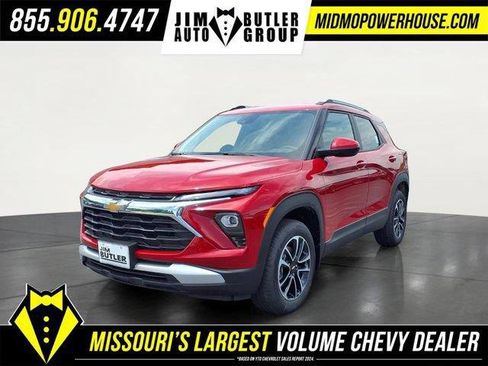 New 2026 Chevrolet TrailBlazer LT w/ Convenience Package AWD/4WD image 1