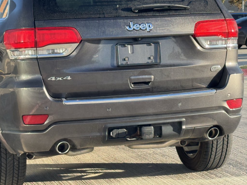Used 2019 Jeep Grand Cherokee Overland AWD/4WD image 6