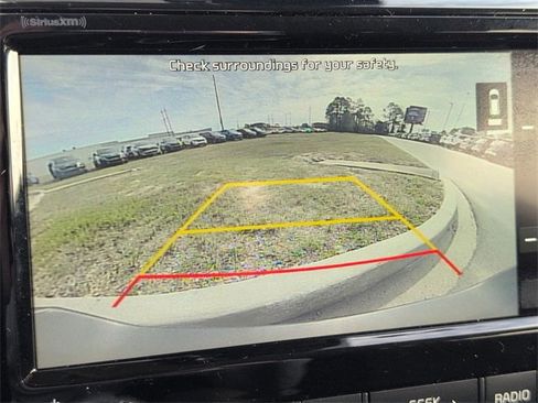 Used 2020 Kia Soul EX image 19