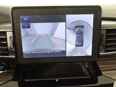 Certified 2022 Ford Explorer Limited image 50