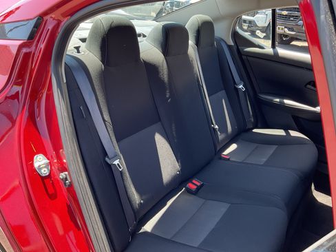 Used 2024 Nissan Sentra SV FWD image 19