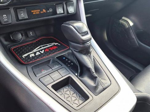 Used 2021 Toyota RAV4 XLE Premium FWD image 14