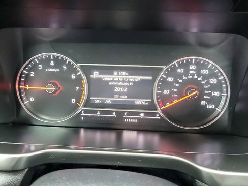 Used 2021 Kia Sorento S image 11