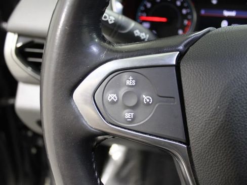 Used 2020 Chevrolet Traverse LT w/ LT Premium Package image 39