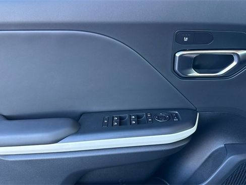 New 2025 Kia K4 GT-Line image 12