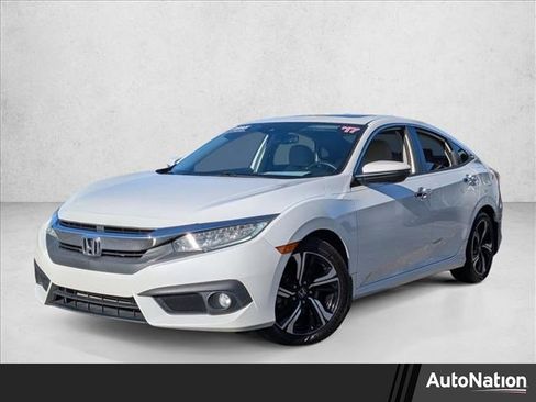 Used 2017 Honda Civic Touring image 1