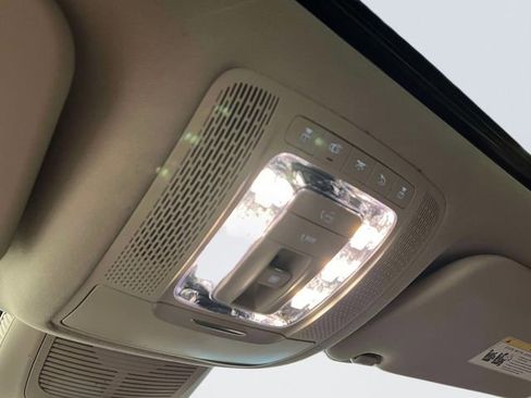 Certified 2020 Mercedes-Benz GLE 450 4MATIC image 32