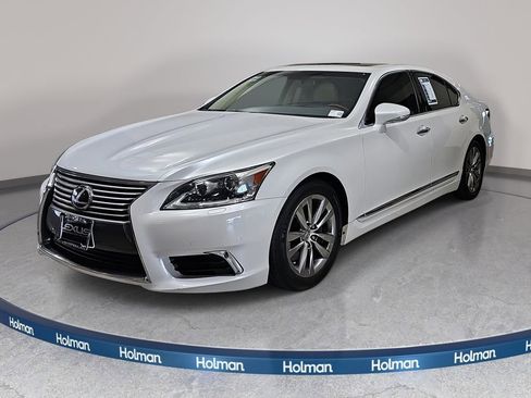 Used 2016 Lexus LS 460 w/ Comfort Package RWD image 1
