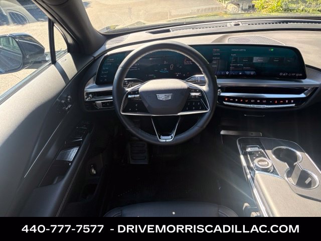Certified 2025 Cadillac Lyriq Luxury w/ LPO, Floor Liner Package AWD/4WD image 19