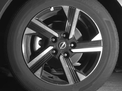 Used 2025 Nissan Sentra SV image 12