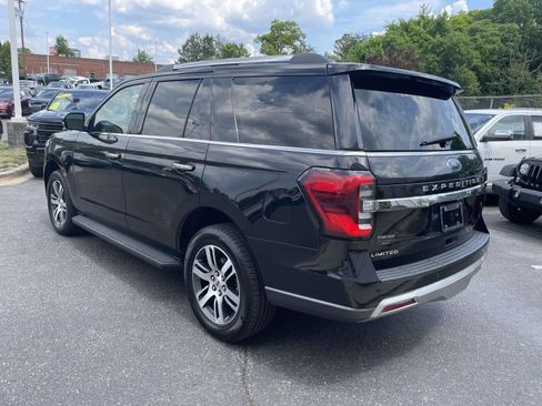 Used 2024 Ford Expedition Limited AWD/4WD image 5