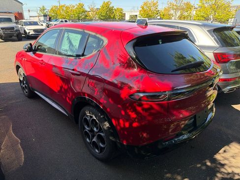 Used 2024 Alfa Romeo Tonale Ti AWD/4WD image 3