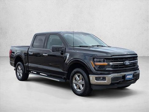 Used 2025 Ford F150 XLT w/ Equipment Group 301A Standard AWD/4WD image 3