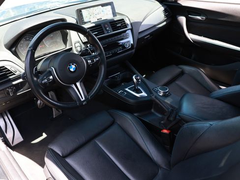 Used 2017 BMW M2 image 6