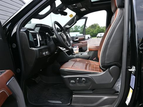 Used 2026 GMC Sierra 3500 Denali Ultimate AWD/4WD image 48