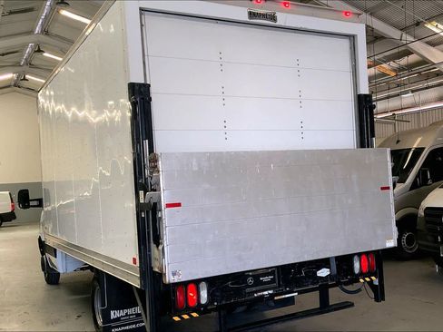 Used 2019 Mercedes-Benz Sprinter 170 image 13