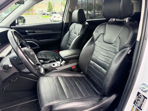Used 2023 Kia Telluride SX Prestige AWD/4WD image 21