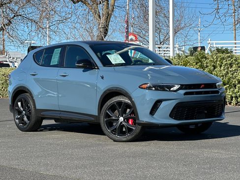 Used 2024 Dodge Hornet R/T Plus image 2