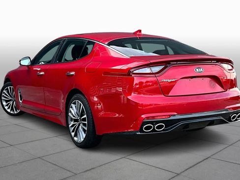 Used 2019 Kia Stinger Premium image 11