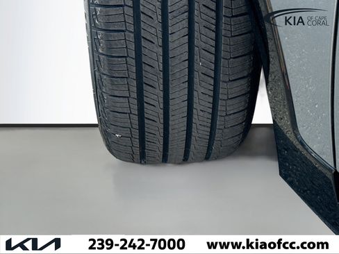 Used 2024 Chevrolet Blazer RS w/ Driver Confidence II Package image 43