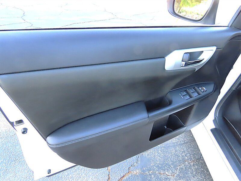 Used 2012 Lexus CT 200h Premium FWD image 24