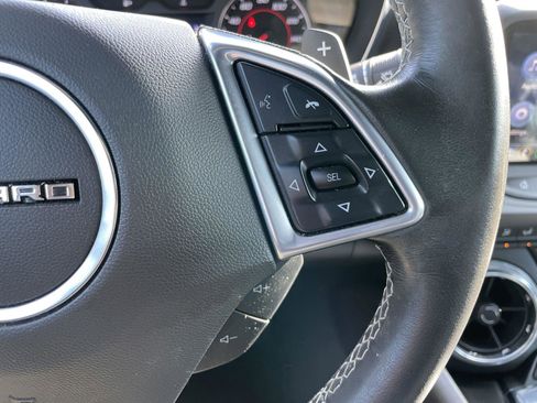 Used 2022 Chevrolet Camaro LT w/ RS Package image 14