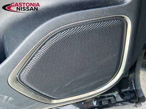 Used 2022 Lincoln Nautilus Reserve w/ Monochromatic Package image 25