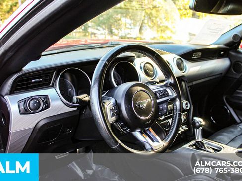 Used 2020 Ford Mustang Premium image 32