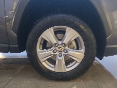 Used 2024 Toyota RAV4 XLE image 9