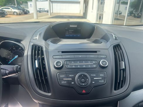 Used 2017 Ford Escape SE AWD/4WD image 20