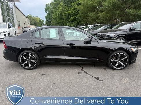 Certified 2024 Volvo S60 B5 Plus w/ Climate Package AWD/4WD image 9