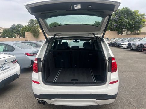 Used 2017 BMW X3 sDrive28i RWD image 6