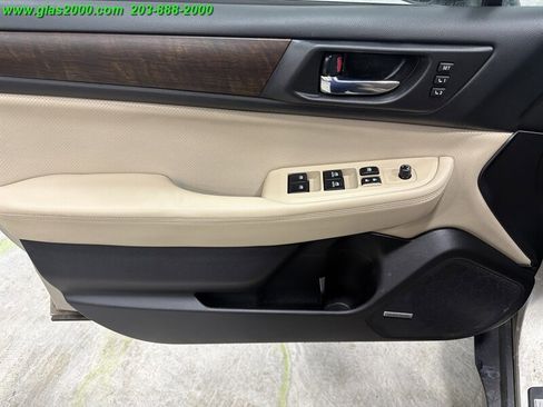 Used 2015 Subaru Outback 2.5i Limited AWD/4WD image 25