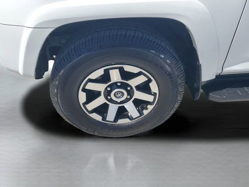 Used 2023 Toyota 4Runner TRD Off-Road Premium AWD/4WD image 26