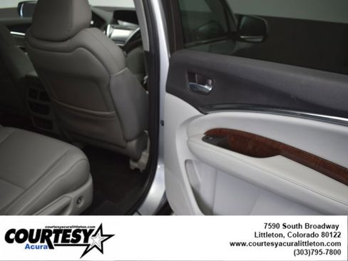 Used 2017 Acura MDX SH-AWD image 27