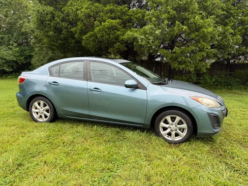 Used 2010 MAZDA MAZDA3 i Touring FWD image 9