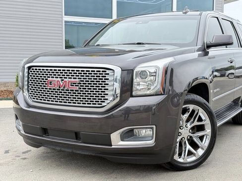 Used 2017 GMC Yukon Denali w/ Open Road Package AWD/4WD image 1