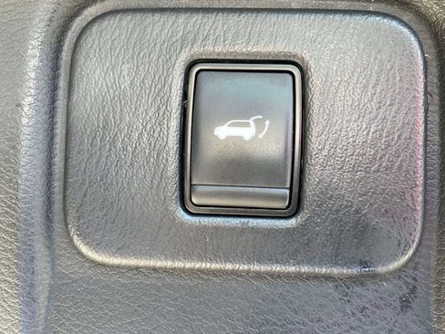 Used 2017 Nissan Murano Platinum w/ Platinum Technology Package FWD image 10