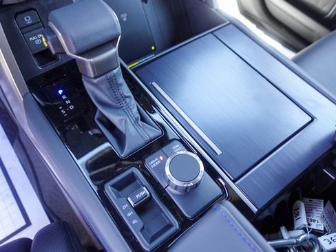New 2026 Toyota Tundra Platinum AWD/4WD image 24