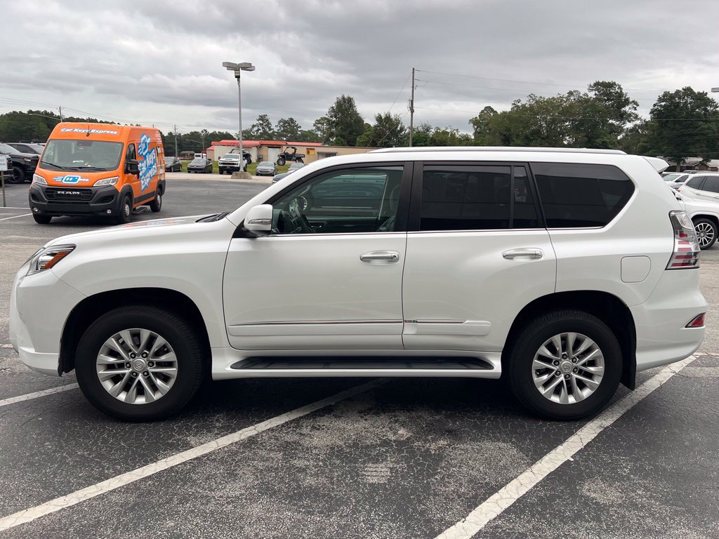 Used 2018 Lexus GX 460 Premium w/ Premium Package AWD/4WD image 27