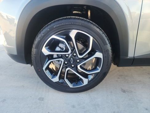 New 2026 Chevrolet Trax RS image 15