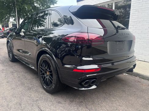 Used 2016 Porsche Cayenne GTS AWD/4WD image 7