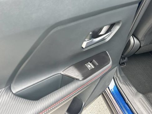 Certified 2025 Nissan Kicks SR FWD image 12