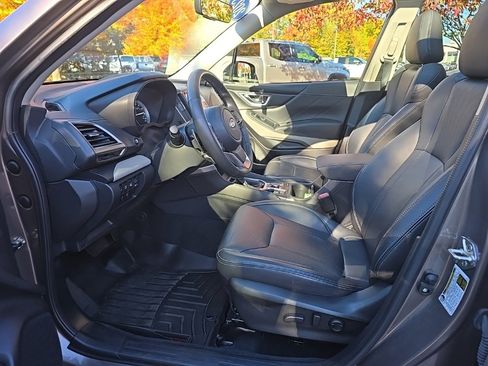 Used 2023 Subaru Forester Limited image 16