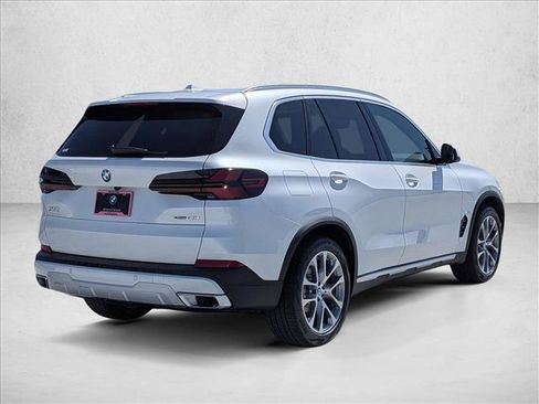 New 2026 BMW X5 xDrive40i AWD/4WD image 2